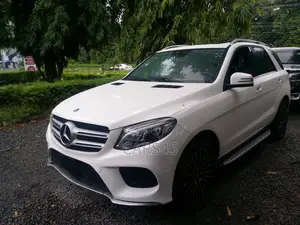 Mercedes-Benz M Class 2013 White