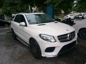 Mercedes-Benz M Class 2013 White