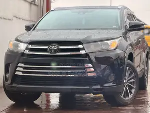 Toyota Highlander XLE 2019 Black