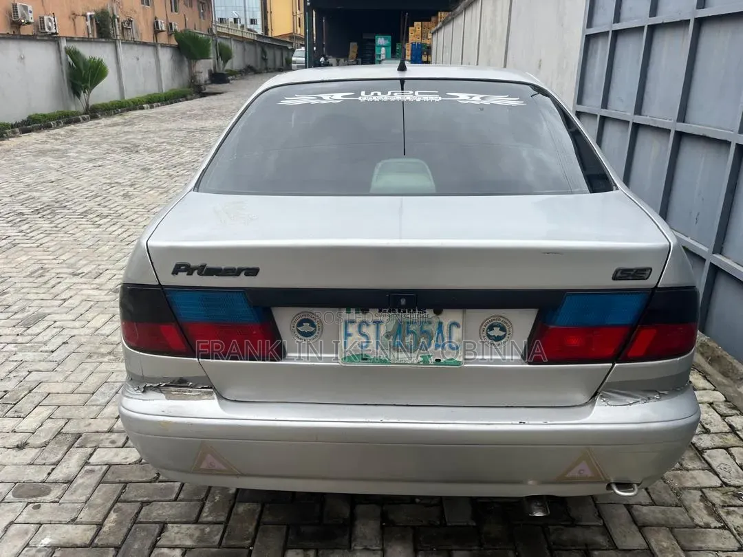 Nissan Primera 2002 Silver