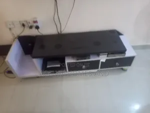 Quality TV Stand With Drawers Compartment