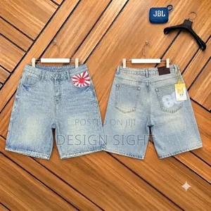 __Trending Luxury Short Jeans