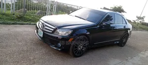 Mercedes-Benz C300 2010 Black