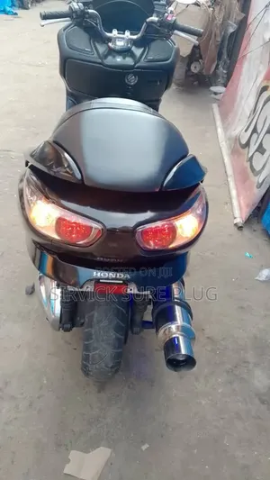 Honda Forza 2017 Black