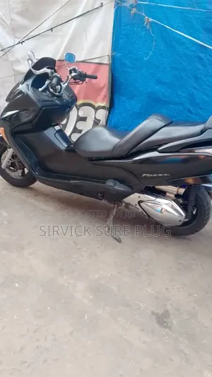 Honda Forza 2017 Black