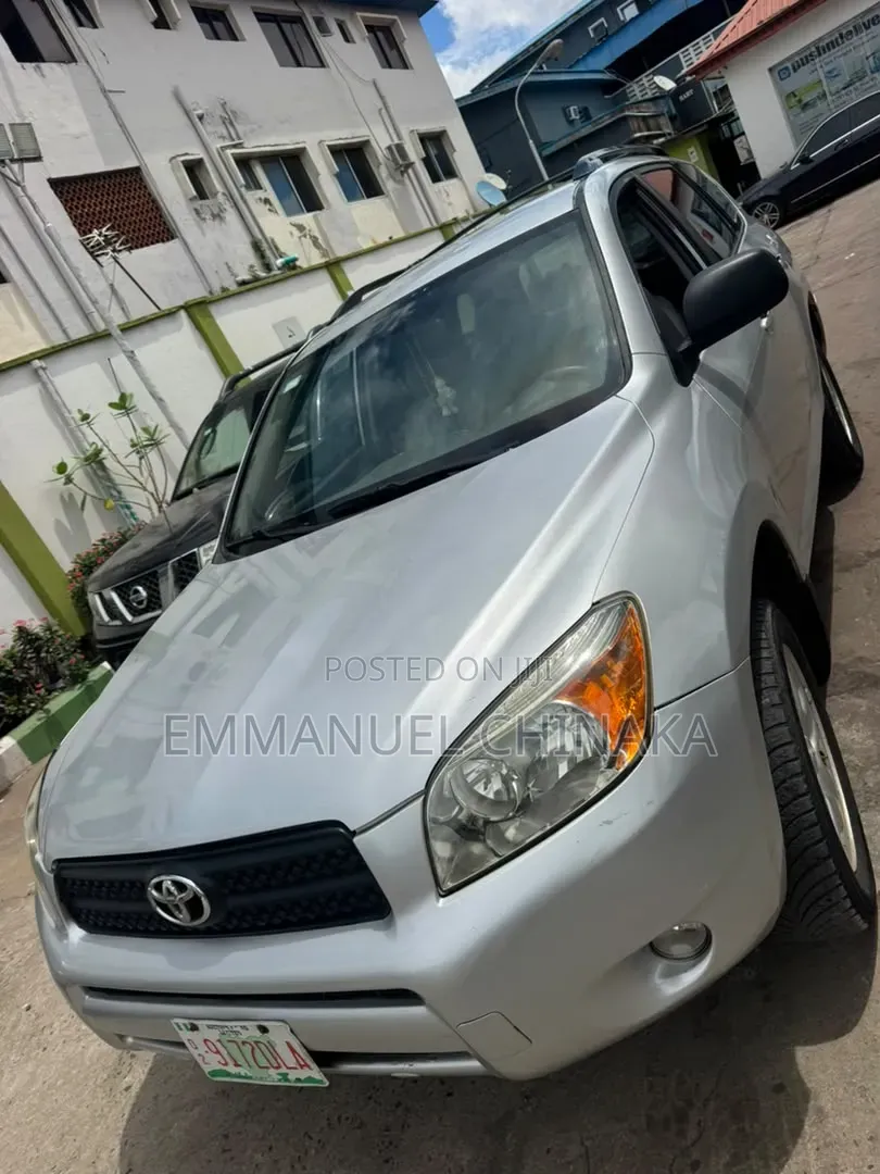 Toyota RAV4 2008 Silver