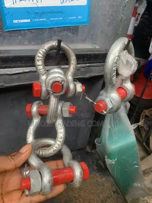 Bow Shackles / D-Shackles