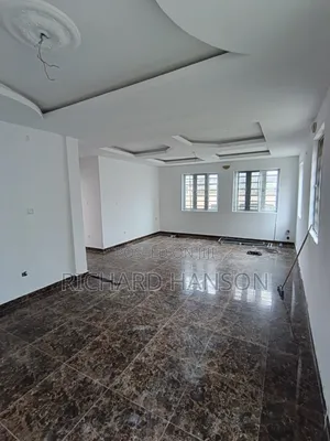 4bdrm Duplex in Secured/Floodfree, Sangotedo for rent