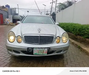 Mercedes-Benz E200 2004 Silver
