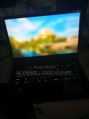 Laptop MSI Vector GP66HX 12UGS 32GB Intel Core i7 HDD+SSD 256GB