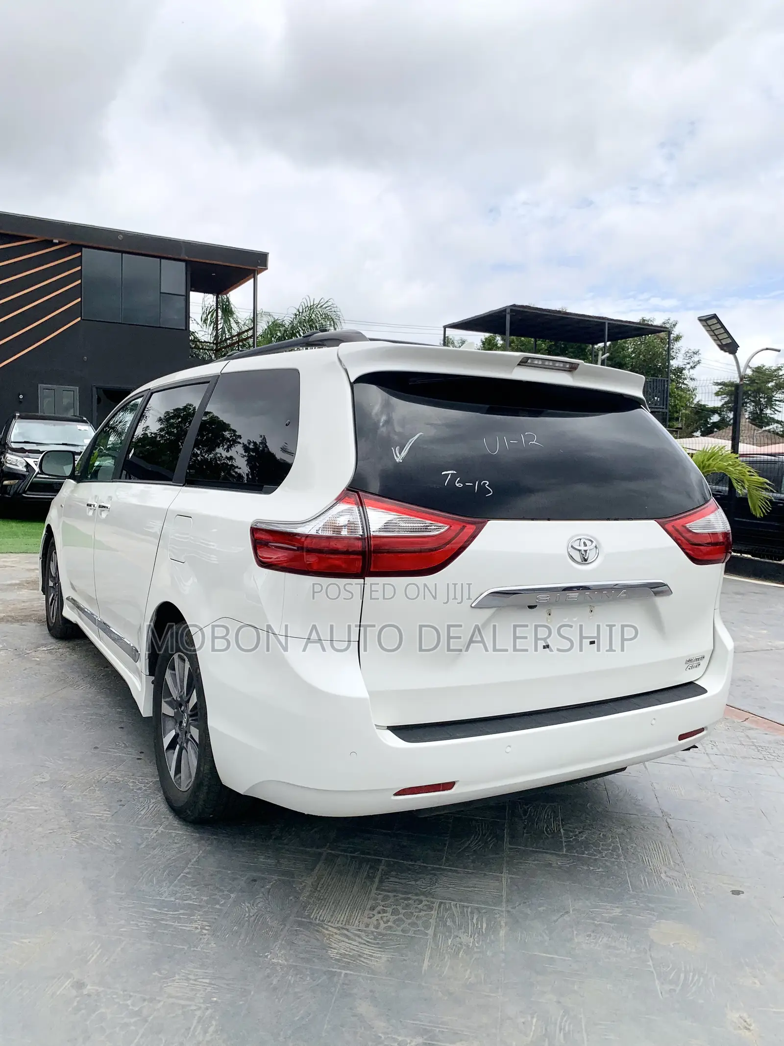 Toyota Sienna 2018 White