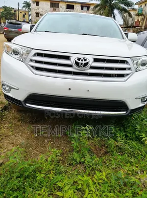 Toyota Highlander 2009 White