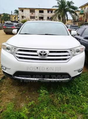 Toyota Highlander 2009 White