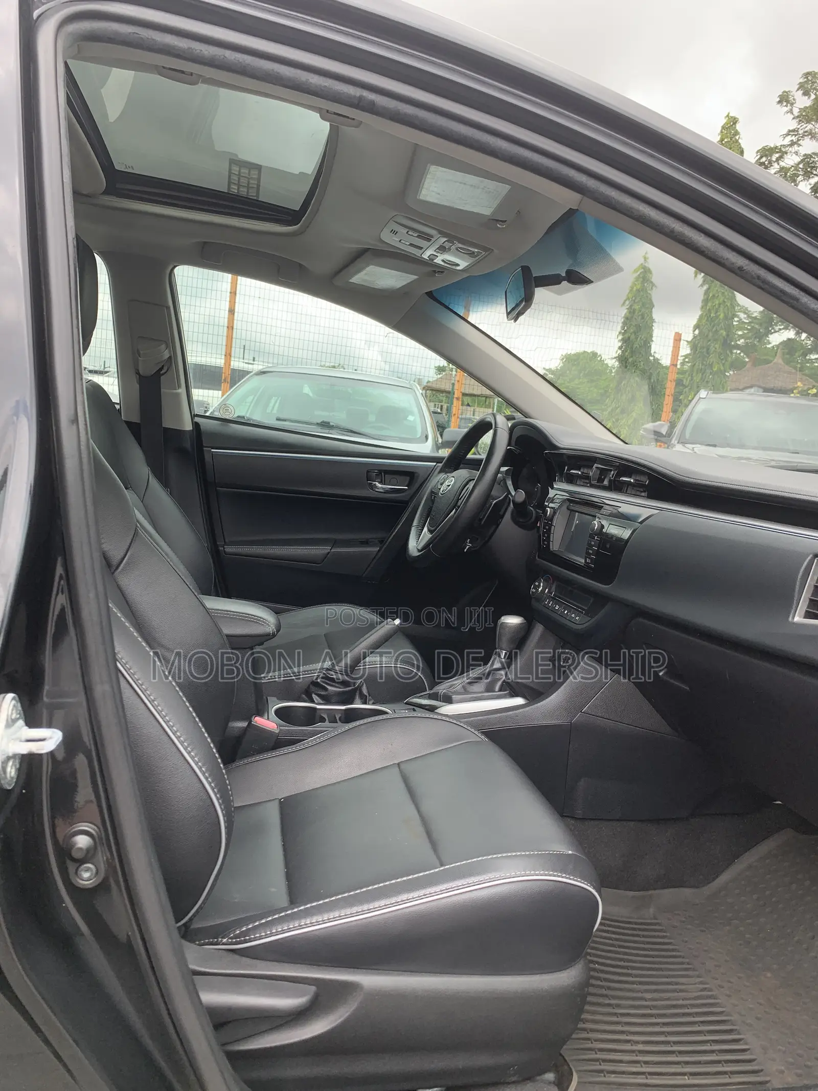 Toyota Corolla 2016 Black