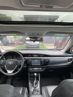 Toyota Corolla 2016 Black