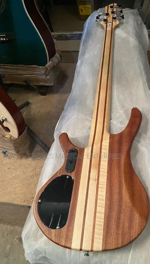 Luxars Bass Electric Guitar