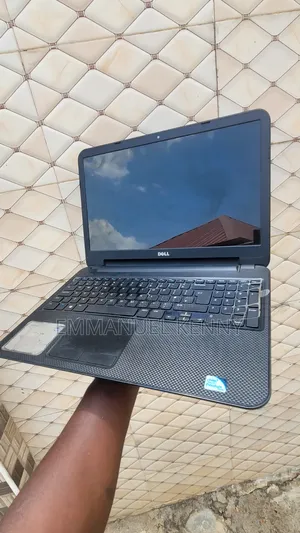 Laptop Dell Inspiron 15 3521 4GB Intel Core i3 SSD 256GB