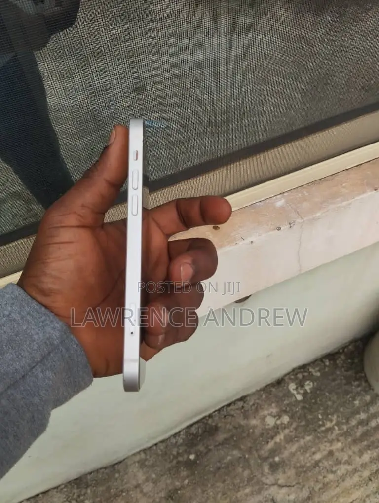 Apple iPhone 12 128 GB White