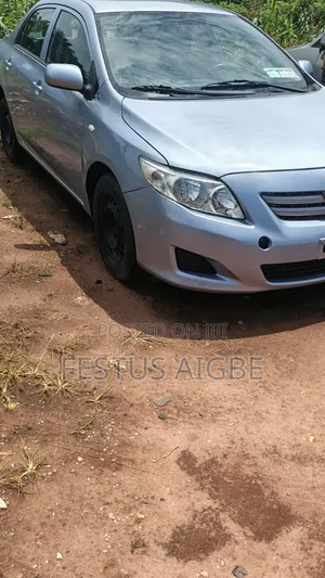 Toyota Corolla 2010 Blue