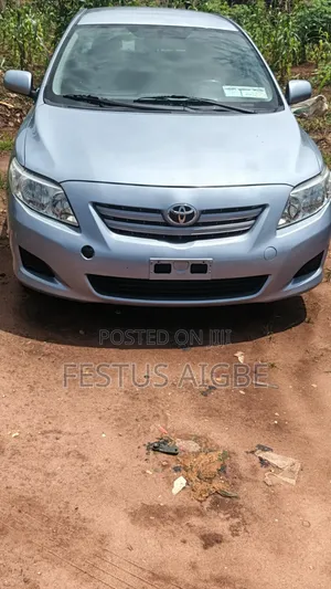 Toyota Corolla 2010 Blue