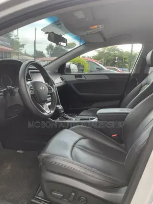 Hyundai Sonata SE 2018 Silver