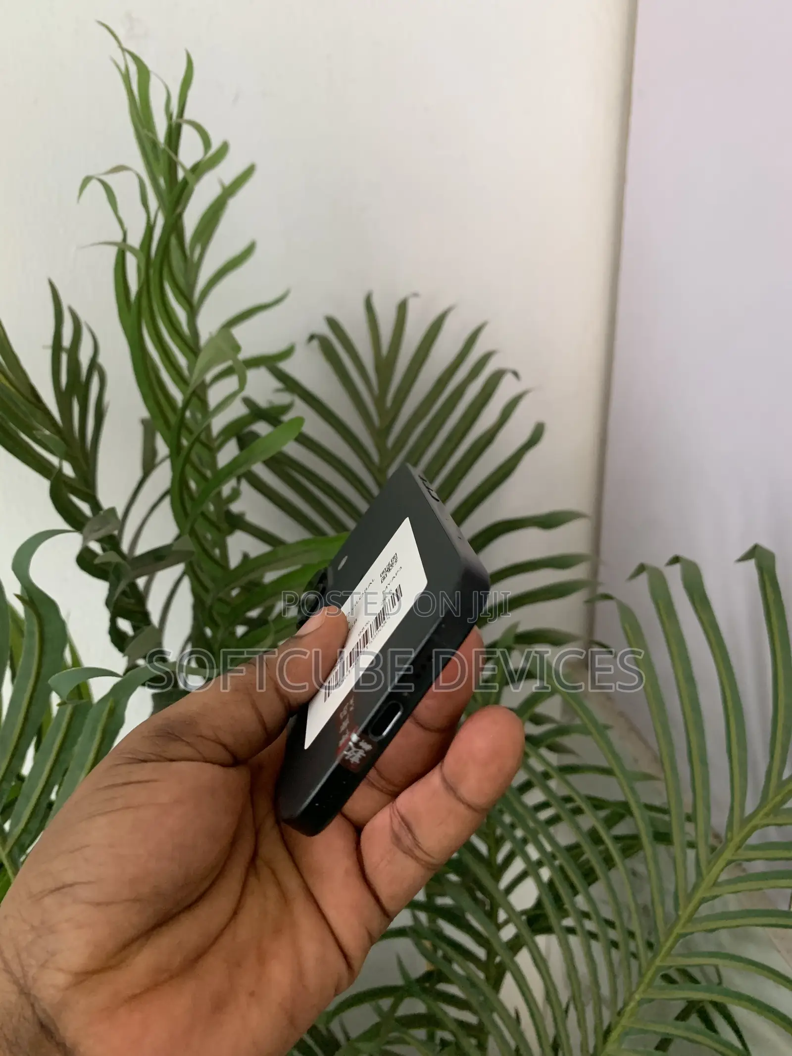 Apple iPhone 16 128 GB Black