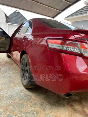 Toyota Camry 2010 Red