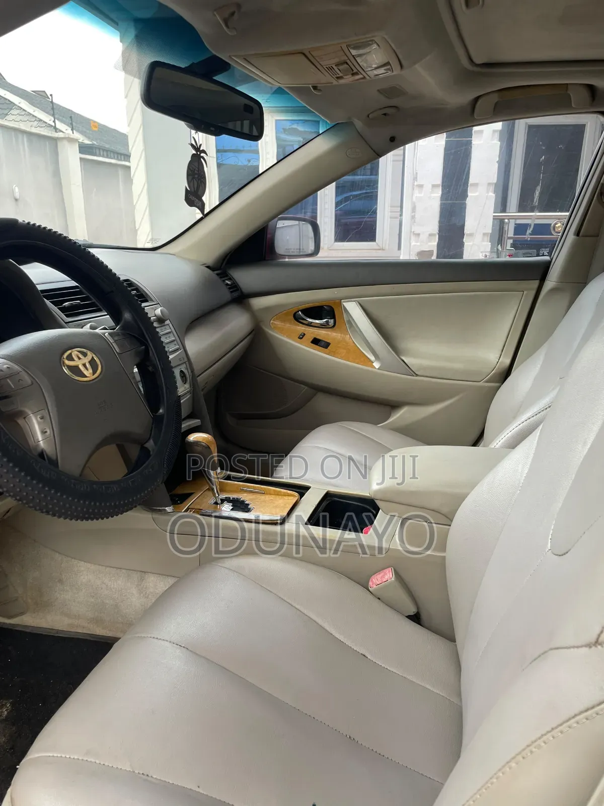 Toyota Camry 2010 Red