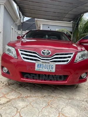Toyota Camry 2010 Red
