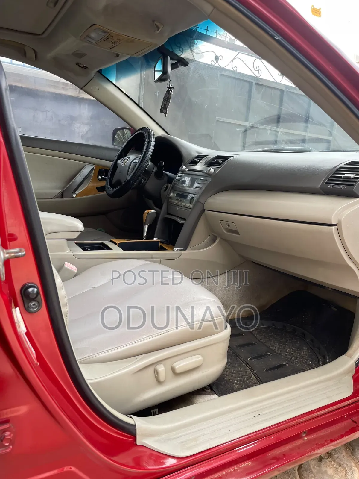 Toyota Camry 2010 Red
