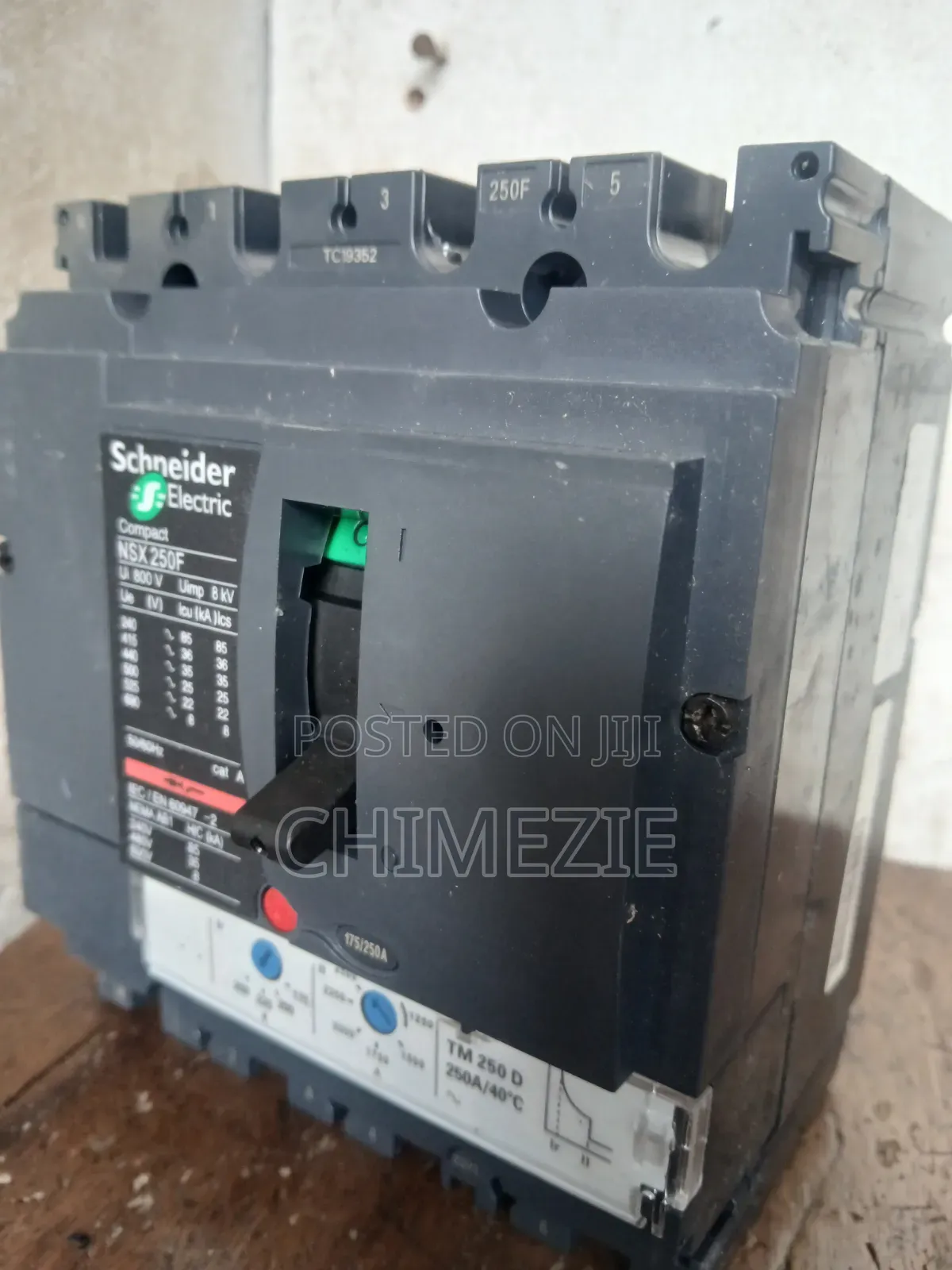 250amps McCb Breaker