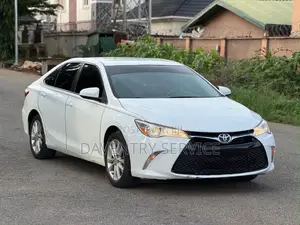 Toyota Camry 2016 White