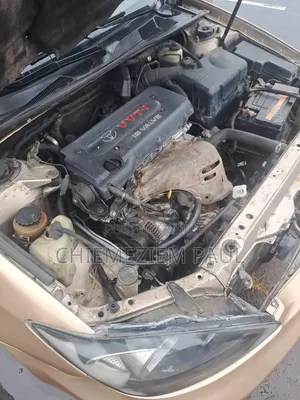 Toyota Camry 2004 Gold
