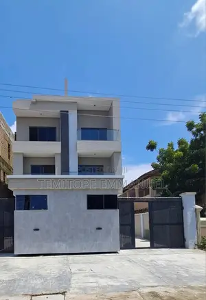 Furnished 5bdrm Duplex in Lekki Phase 1 for sale