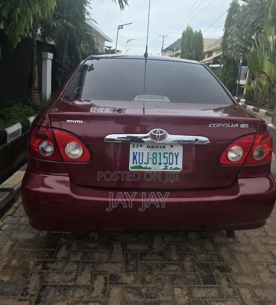 Toyota Corolla 2004 Red