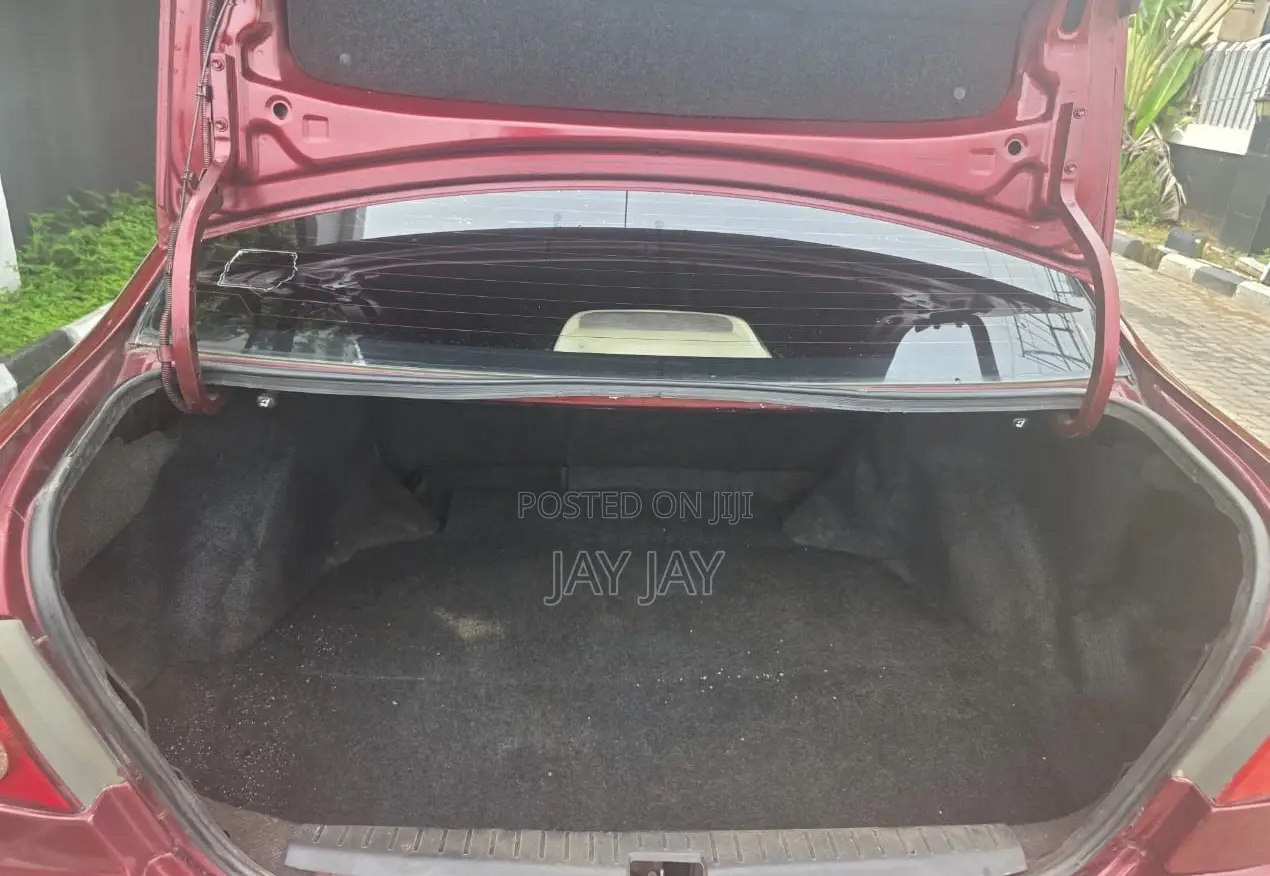 Toyota Corolla 2004 Red