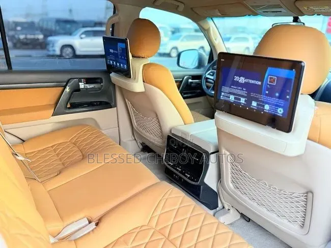 Android Headrest for Land Cruiser