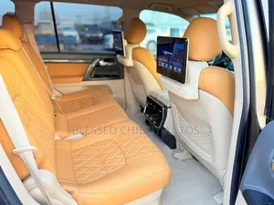 Android Headrest for Land Cruiser