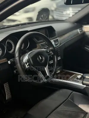 Mercedes-Benz E350 Base 4Matic Sedan AWD (3.5L 6cyl 7A) 2015 Black