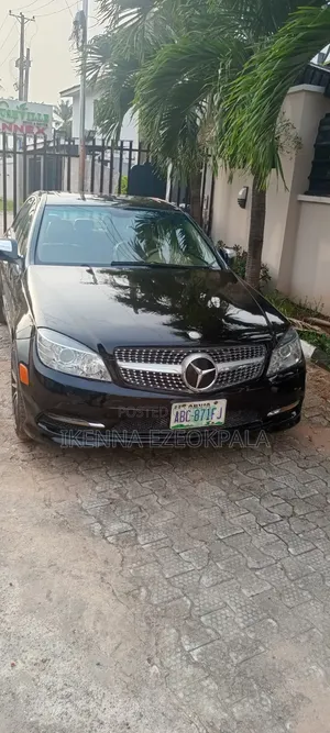 Mercedes-Benz C300 2008 Black