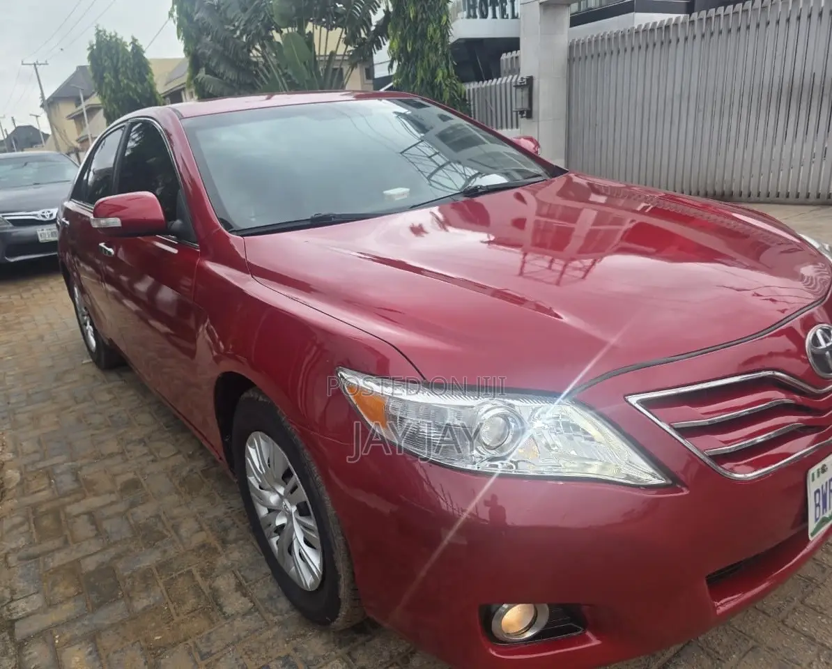 Toyota Camry 2007 Red