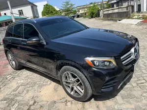 Mercedes-Benz GLC-Class 2019 Black