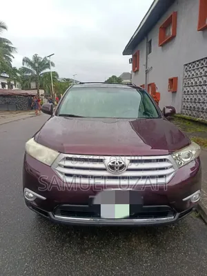 Toyota Highlander 2011 Red