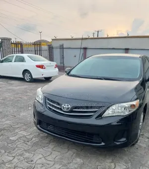Toyota Corolla 2013 Black