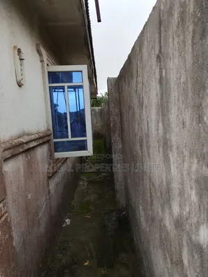 Furnished 2bdrm Bungalow in Isiu for sale
