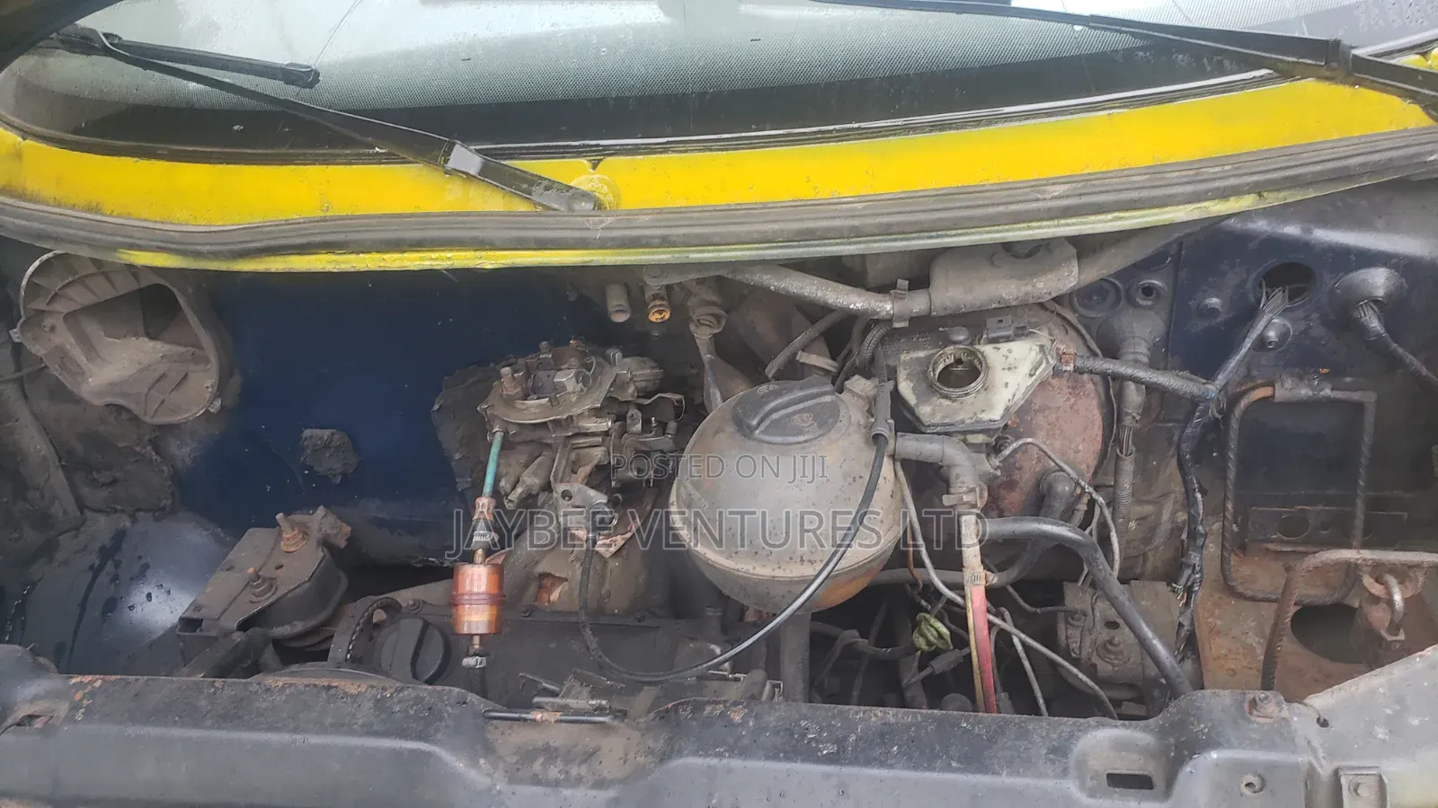 Volkswagen Transporter 1995 Yellow