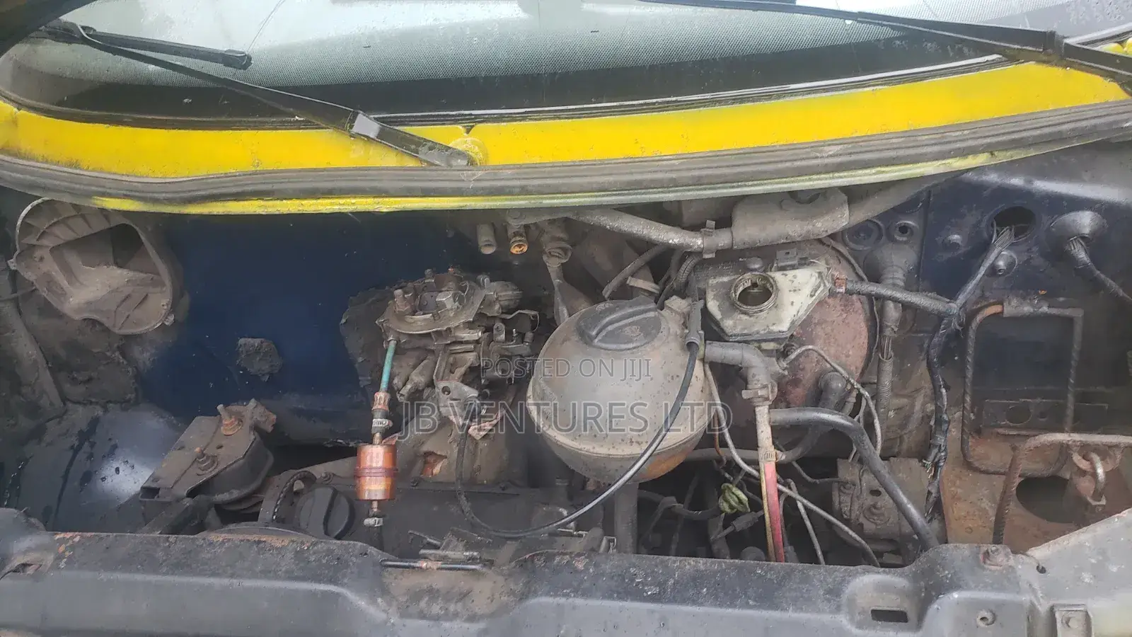 Volkswagen Transporter 1995 Yellow
