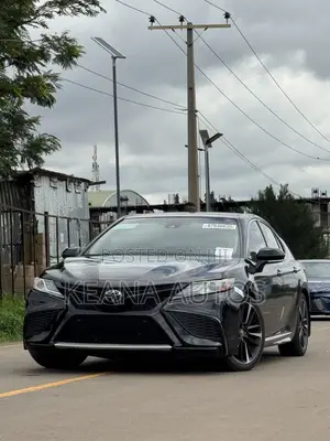 Toyota Camry XSE (2.5L 4cyl 8A) 2019 Black
