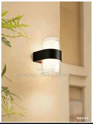 Classic Outdoor Wall Lamp