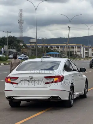 Honda Accord Sport 2.0T 2018 White